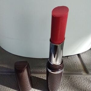 Volume xl seduction plumping lip color 180 berry d